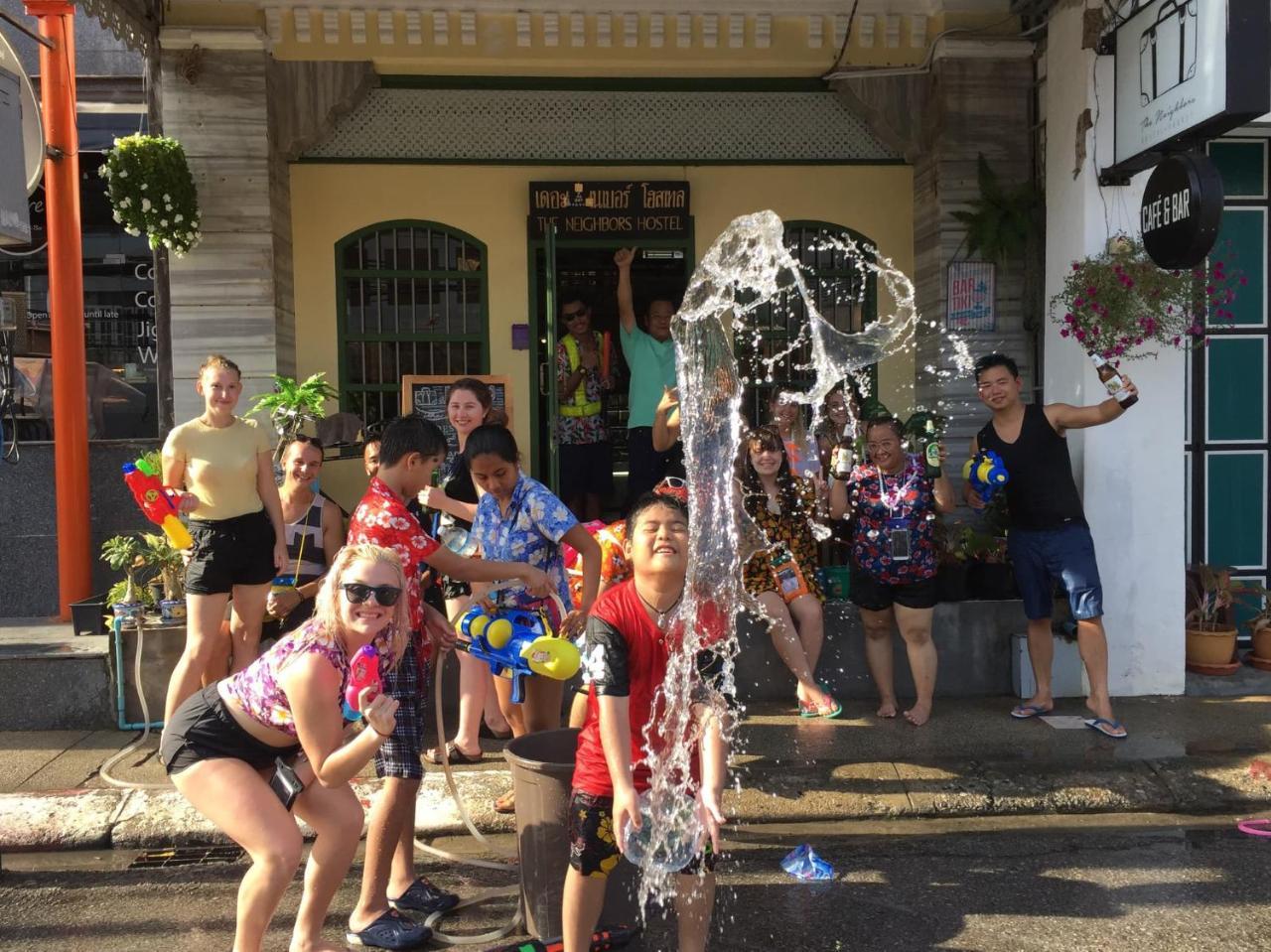 The Neighbors Hostel (Adults Only) Phuket Exteriör bild